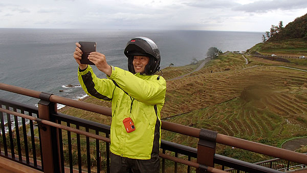 ＹＡＭＡさん自撮り中